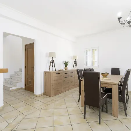 Menina By Ocvillas Villa