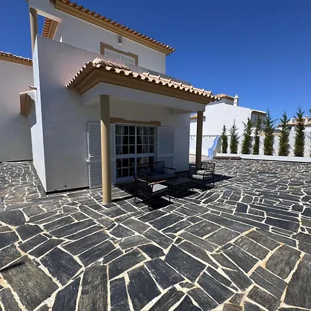 Villa Menina By Ocvillas