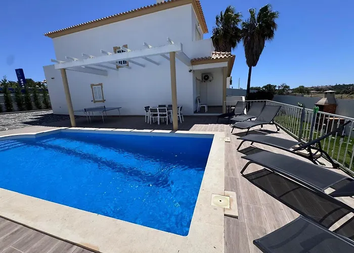 Menina By Ocvillas Willa